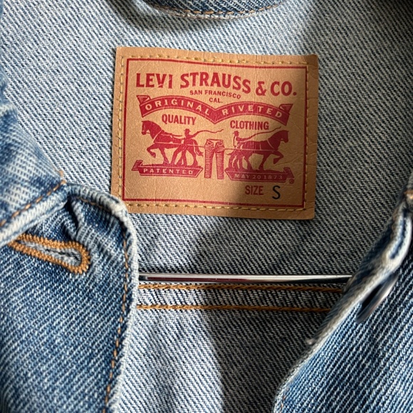 Levi's Denim Jacket - Picture 2 of 2